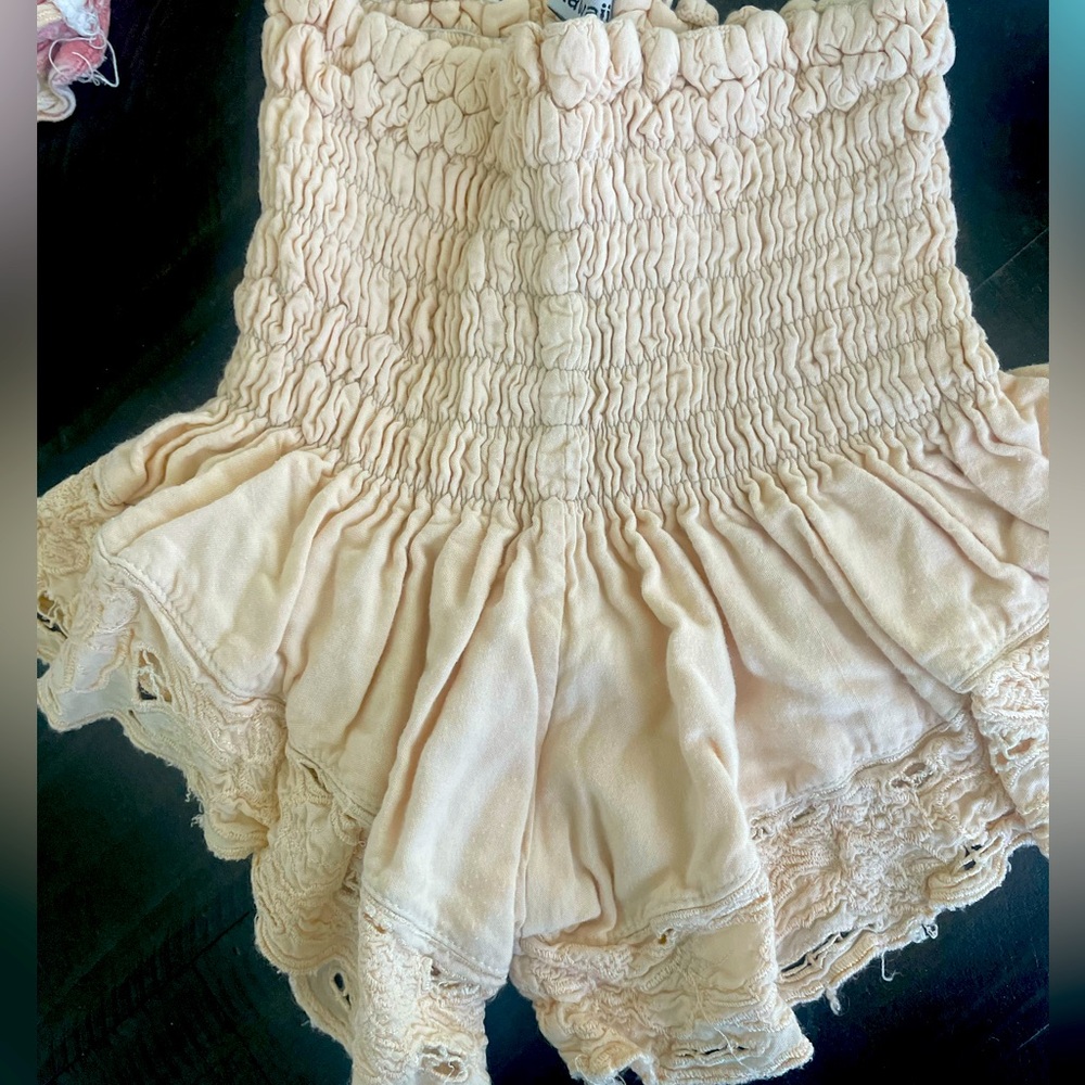 Tiare Hawaii Light Pink Shorts